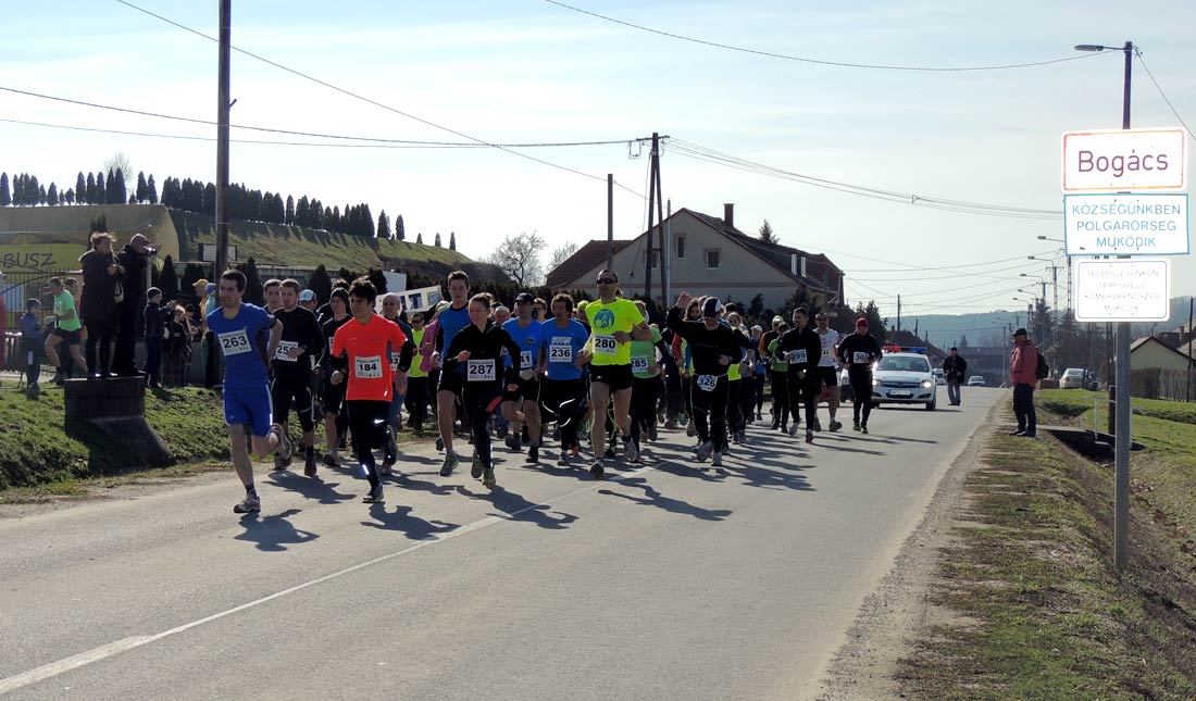 109 futó és 30 gyalogló indult el, hogy teljesítse a 14 km-es távot.